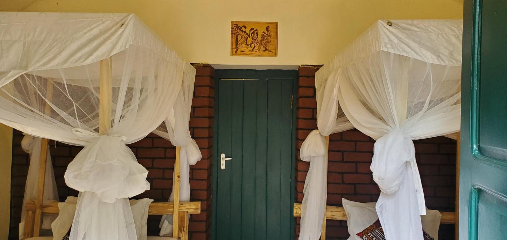 Kizumba House Vandrarhem Arusha Exteriör bild